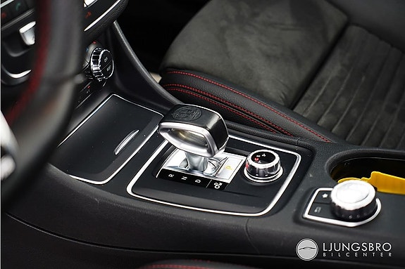 Mercedes-Benz CLA45 6 of 15