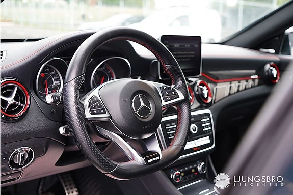 Mercedes-Benz CLA45 5 of 5