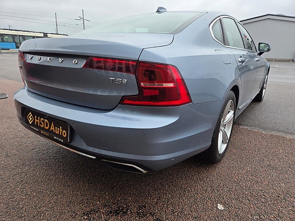 Volvo S90 9 of 12