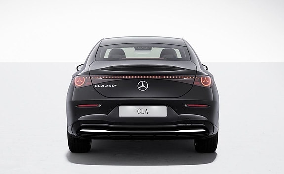 Mercedes-Benz CLA250+ 4 of 8