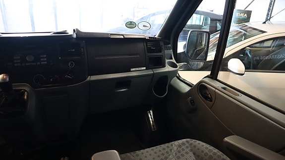 Ford Transit 7 of 13