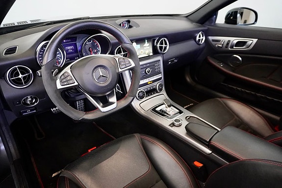 Mercedes-Benz AMG GT 43 13 of 25