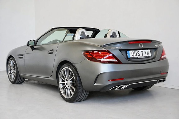 Mercedes-Benz AMG GT 43 11 of 25
