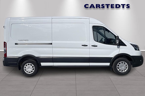 Ford E-Transit 3 of 5