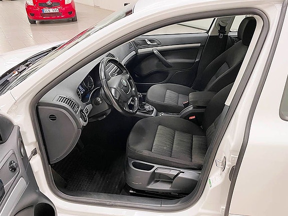 Skoda Octavia 4 of 5