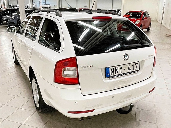 Skoda Octavia 3 of 5