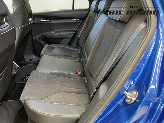 Skoda Enyaq 9 of 14