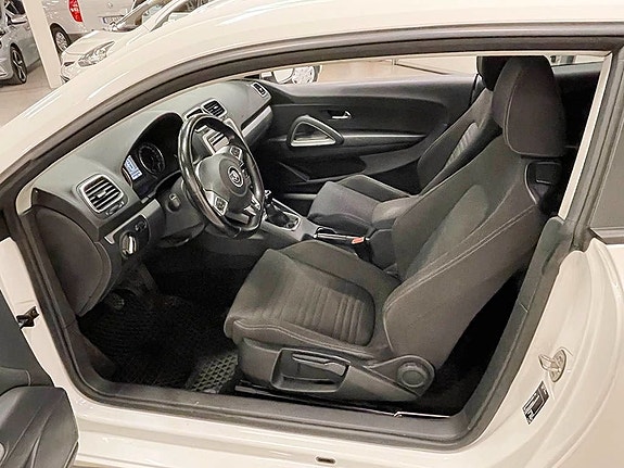 Volkswagen Scirocco 4 of 6