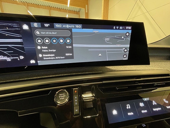 Peugeot 3008 15 of 21