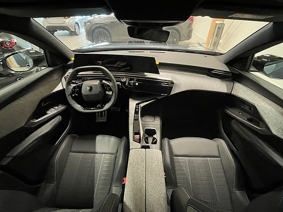 Peugeot 5008 9 of 20