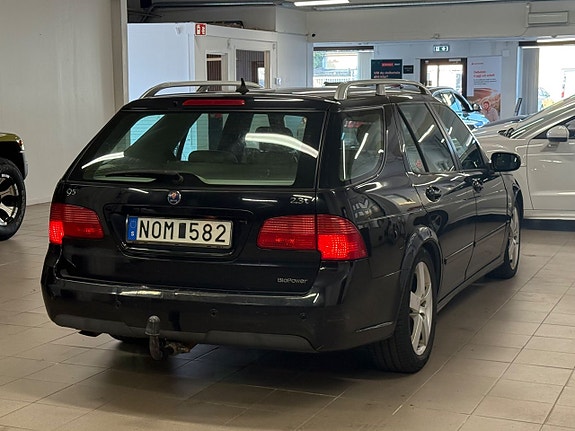 Saab 9-5 4 of 10