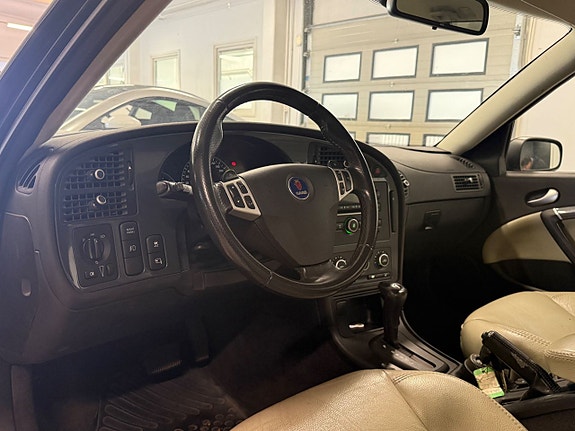 Saab 9-5 8 of 10