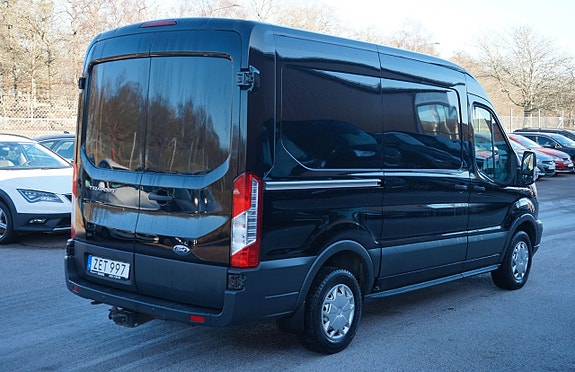Ford Transit 4 of 5