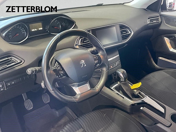 Peugeot 308 SW 8 of 14