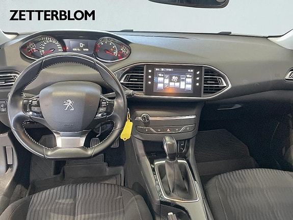 Peugeot 308 SW 10 of 14