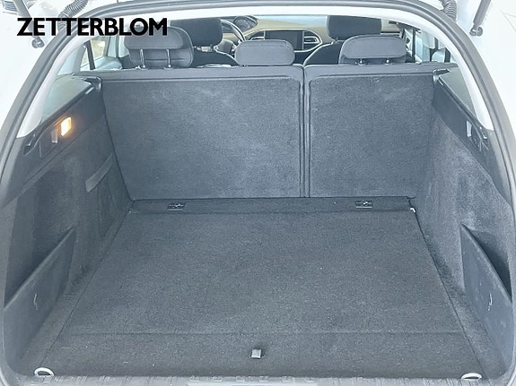 Peugeot 308 SW 6 of 14
