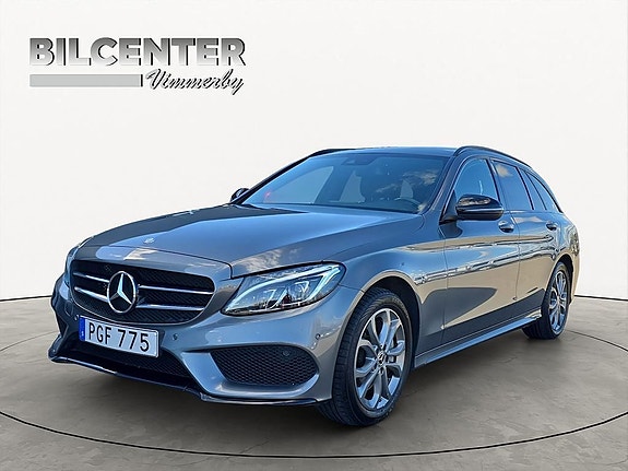 Mercedes-Benz C250 4 of 22