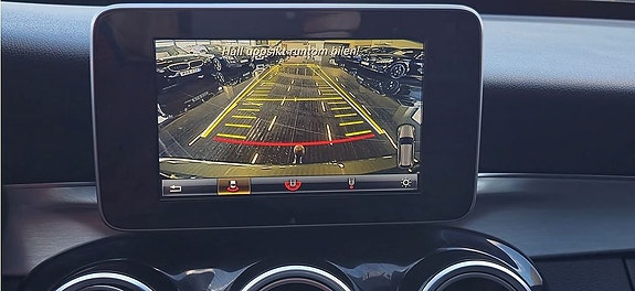 Mercedes-Benz C250 17 of 22