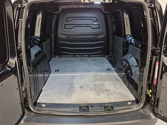 Volkswagen Caddy 8 of 8