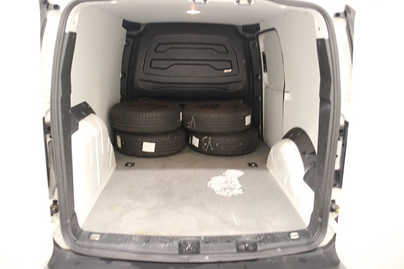 Volkswagen Caddy 6 of 6