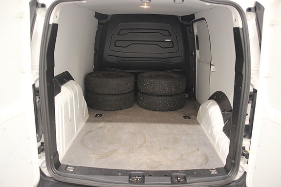 Volkswagen Caddy 6 of 6