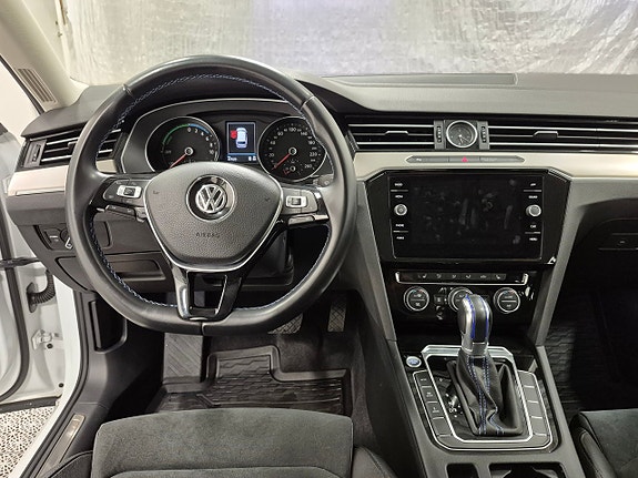 Volkswagen Passat 6 of 7