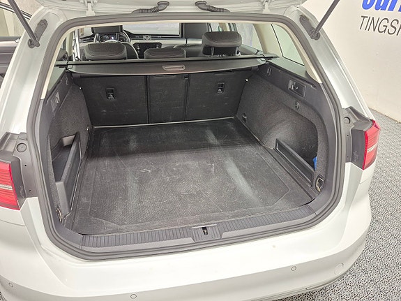 Volkswagen Passat 7 of 7