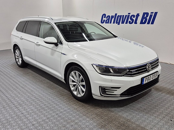Volkswagen Passat 3 of 7
