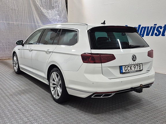 Volkswagen Passat 3 of 5