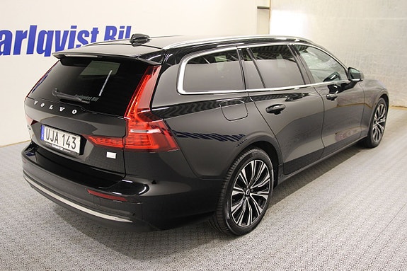 Volvo V60 4 of 12