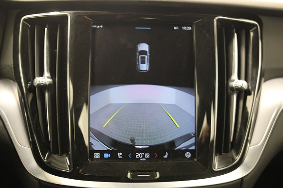 Volvo V60 8 of 11