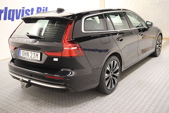 Volvo V60 4 of 11