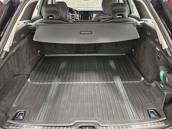 Volvo V90 8 of 8