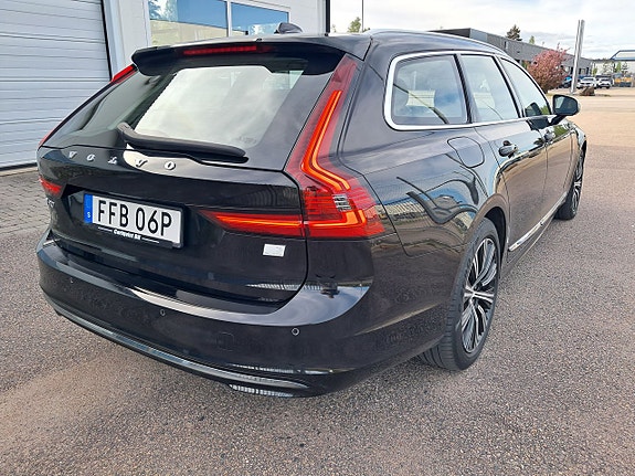 Volvo V90 4 of 7