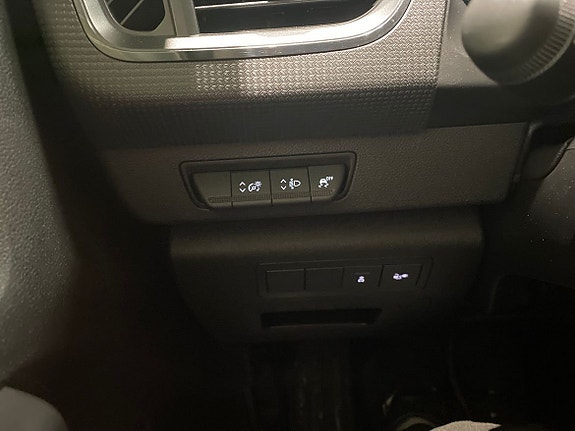 Renault Kangoo Express 11 of 16