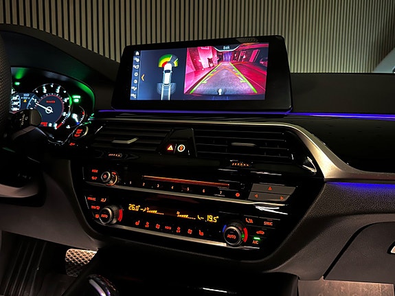 BMW 520d 20 of 25