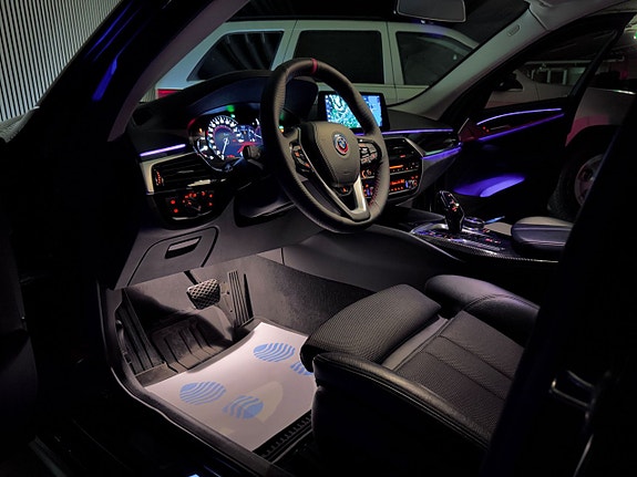 BMW 520d 15 of 25