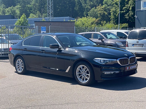 BMW 520 2 of 5
