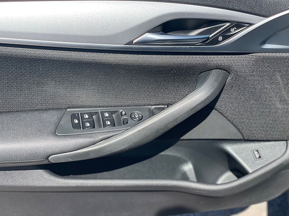 BMW 520 14 of 15