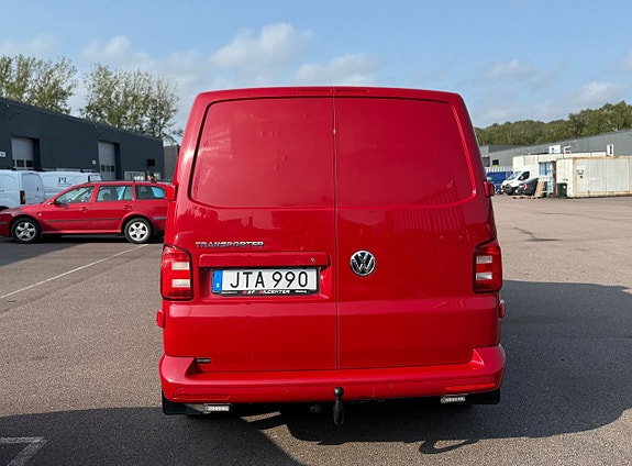 Volkswagen Transporter 8 of 18