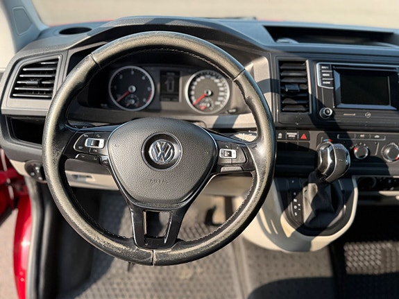 Volkswagen Transporter 13 of 18
