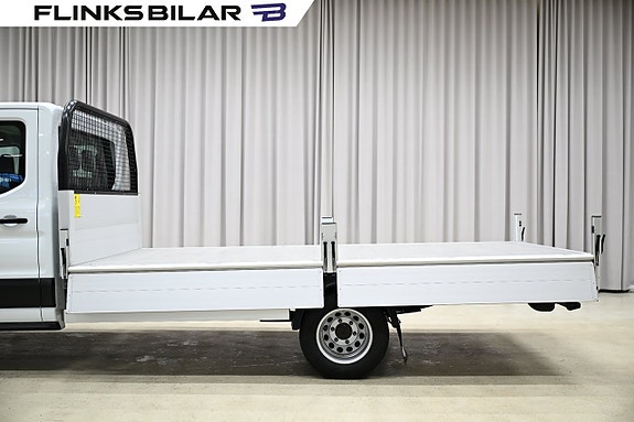 Ford Transit 5 of 5