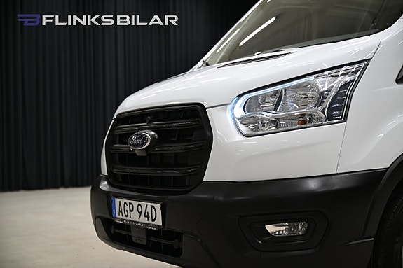 Ford Transit 11 of 30
