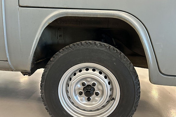 Volkswagen Transporter 11 of 17