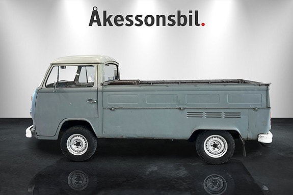 Volkswagen Transporter 8 of 17