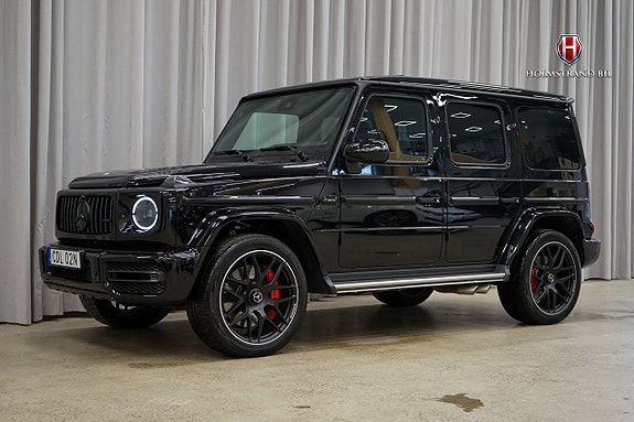 Mercedes-Benz G63 2 of 5