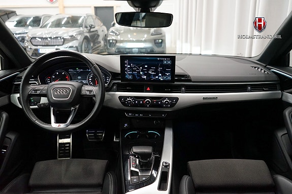 Audi A4 11 of 22