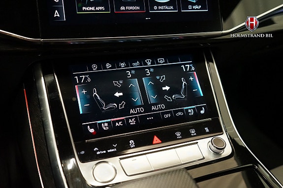 Audi Q8 24 of 30