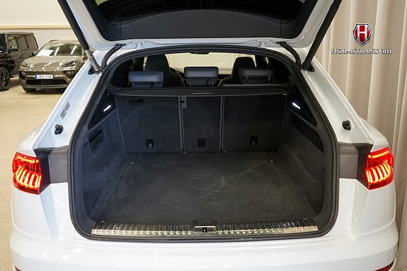 Audi Q8 28 of 30