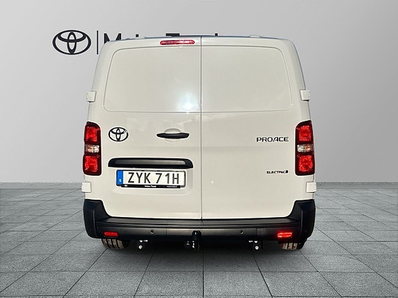 Toyota Proace 4 of 5